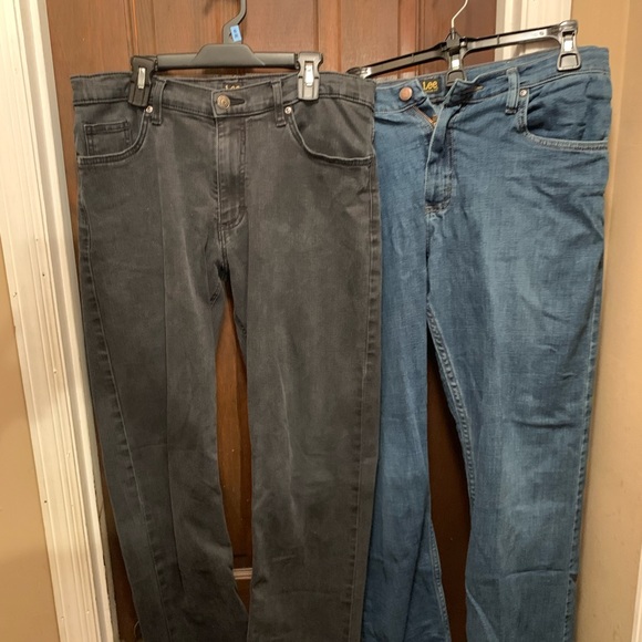 Set of 2 Boys Size 18 Husky Lee Jeans: One Pair Black & One Pair Blue - Picture 1 of 11